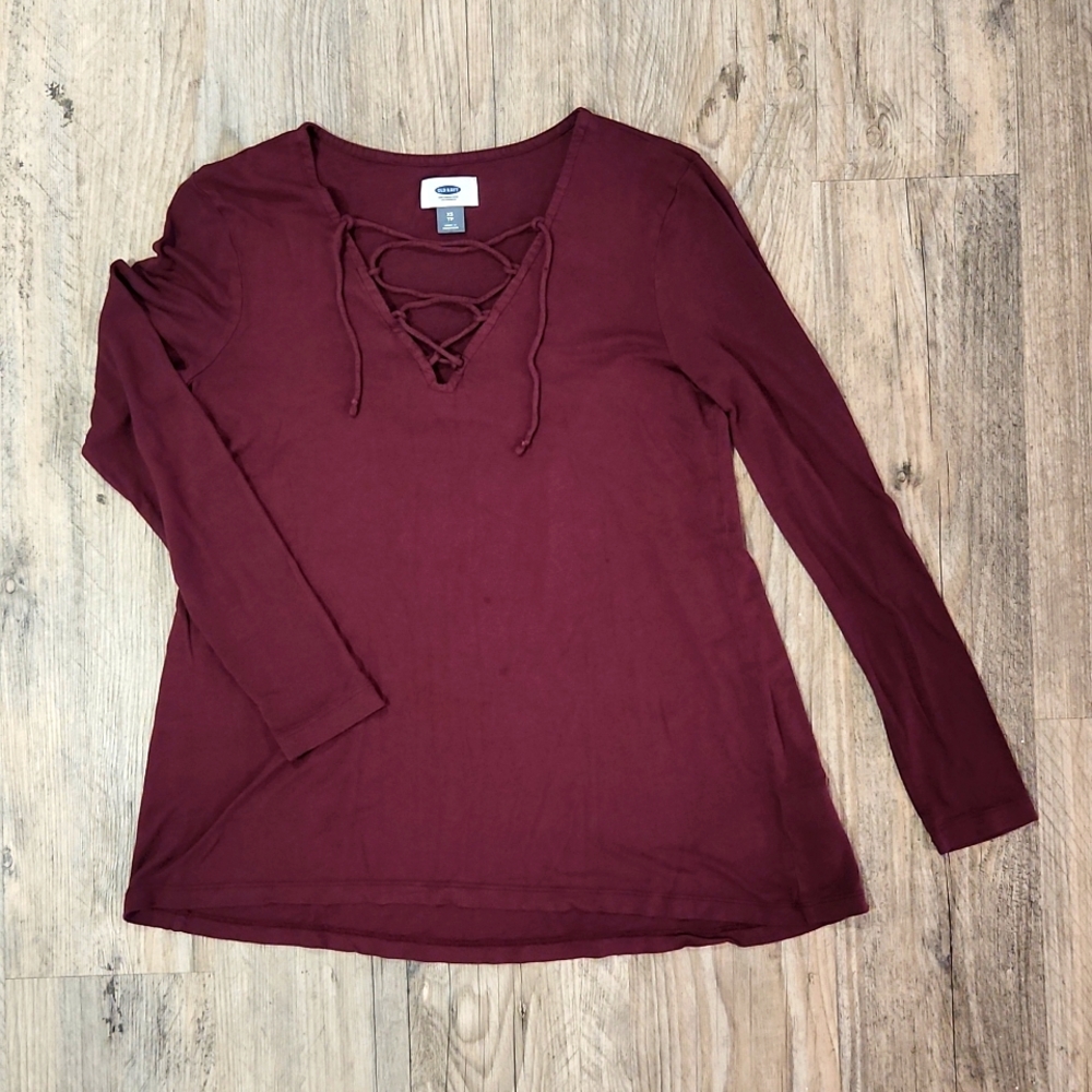 Maroon long sleeve v neck top